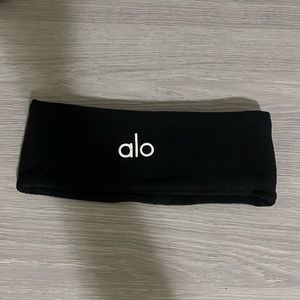 Alo Yoga Black Performance Ear Warmers, Never Worn